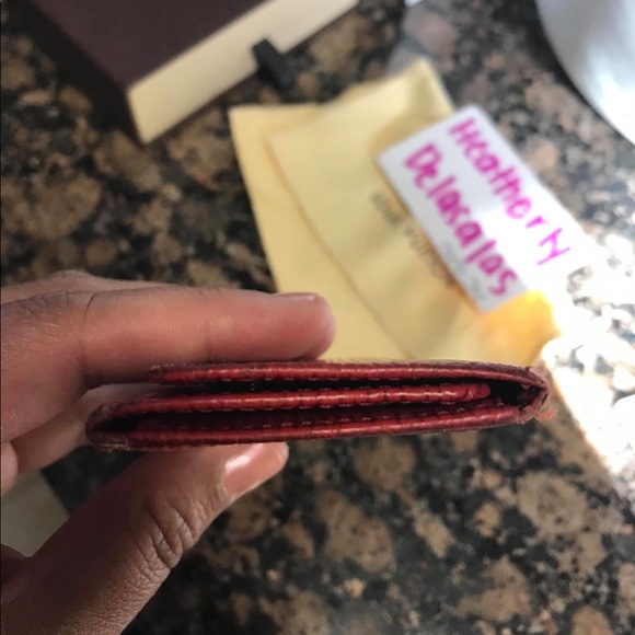 Red Epi 4 Key Holder - Picture 3 of 7